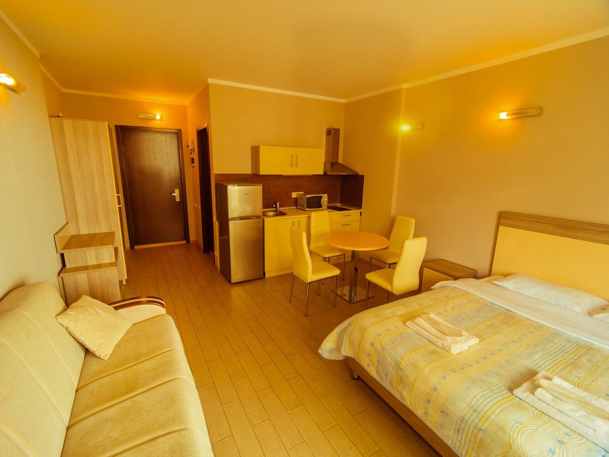 Apart Hotel Orbi Sea Towers Батуми Екстериор снимка